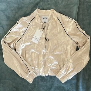 Zara zip up